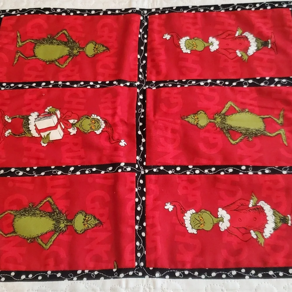 Grinch Decor Pillow Cover Set (2)